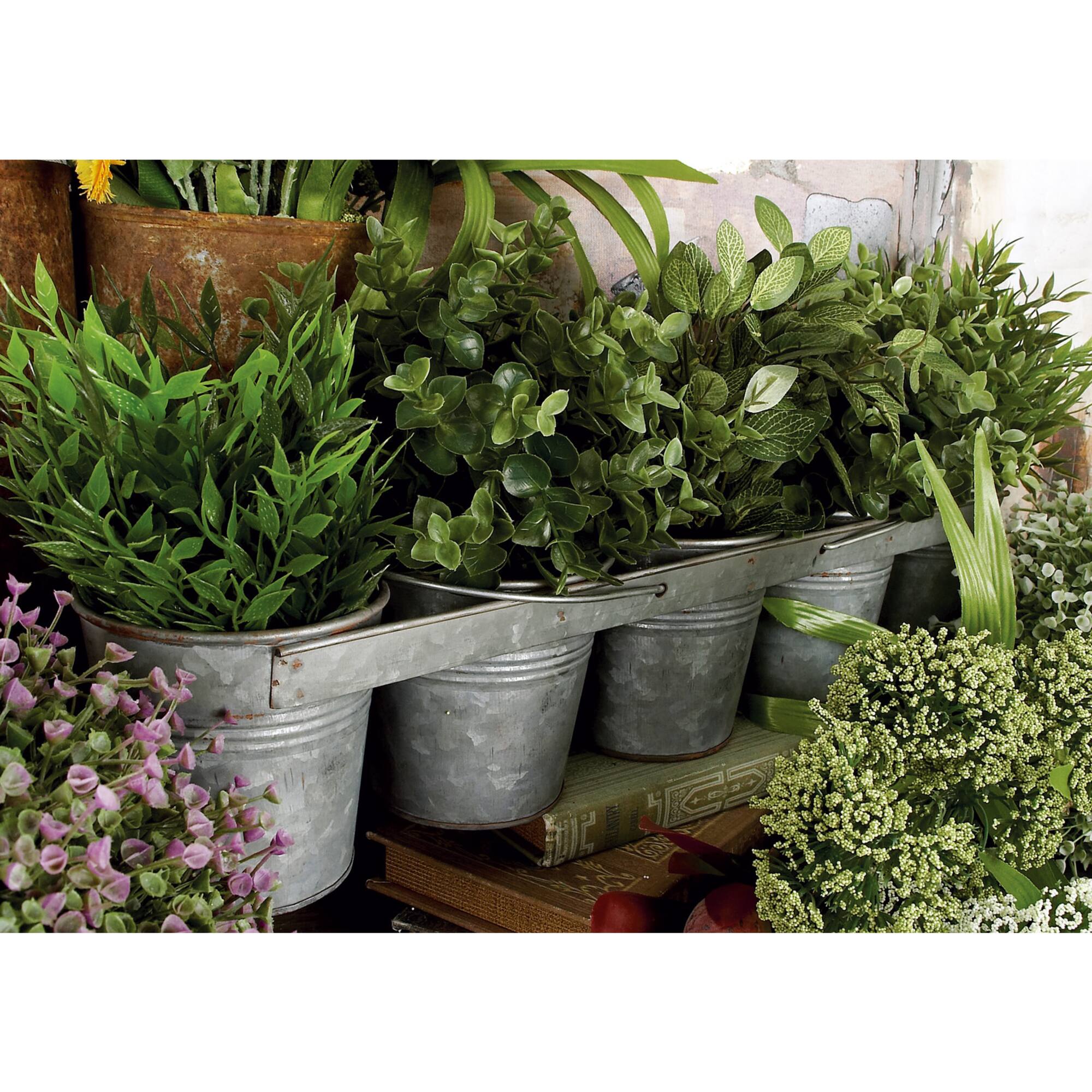 Gray Metal Farmhouse 5-Pot Planter